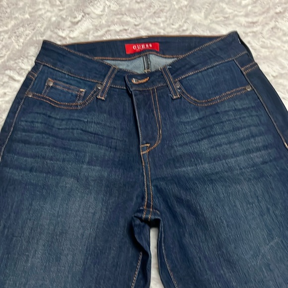 Guess Jeans - Picture 1 of 5